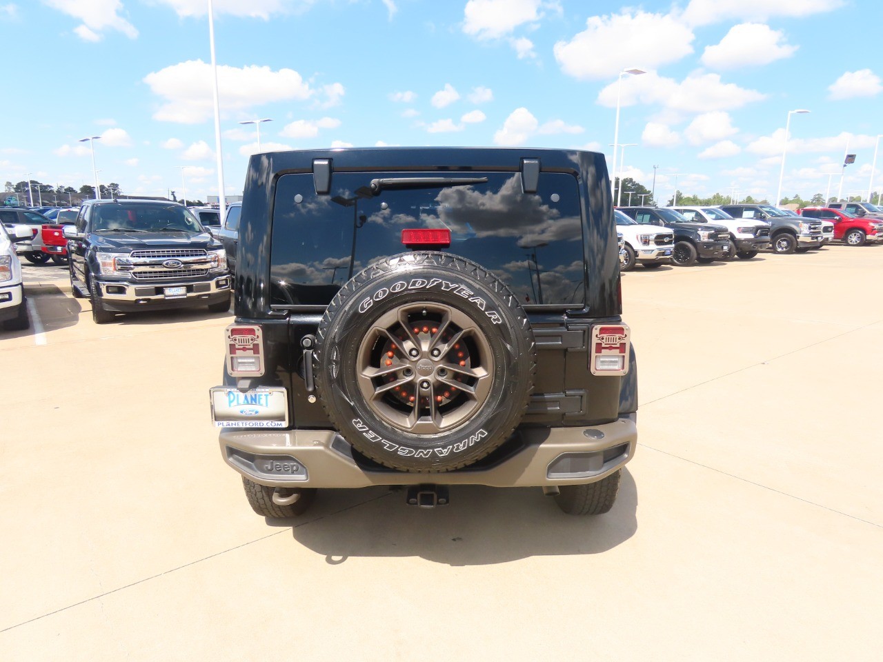 used 2017 Jeep Wrangler Unlimited car, priced at $25,999