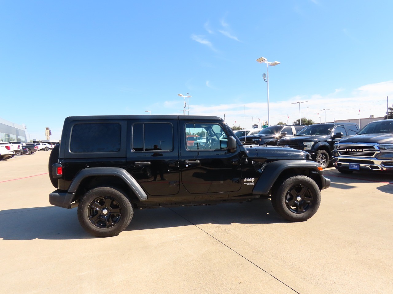 used 2019 Jeep Wrangler Unlimited car, priced at $23,999