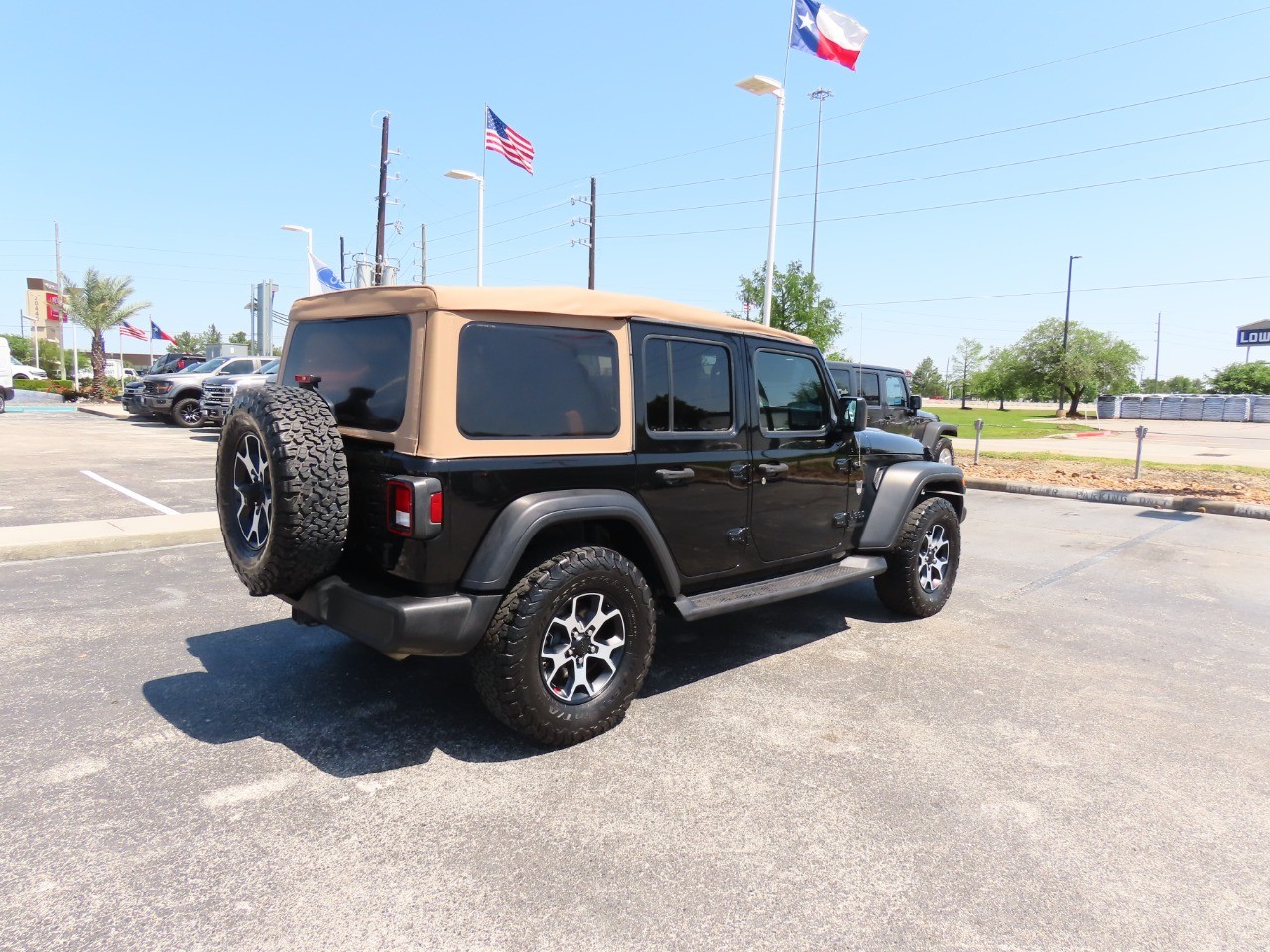 used 2020 Jeep Wrangler Unlimited car, priced at $23,999