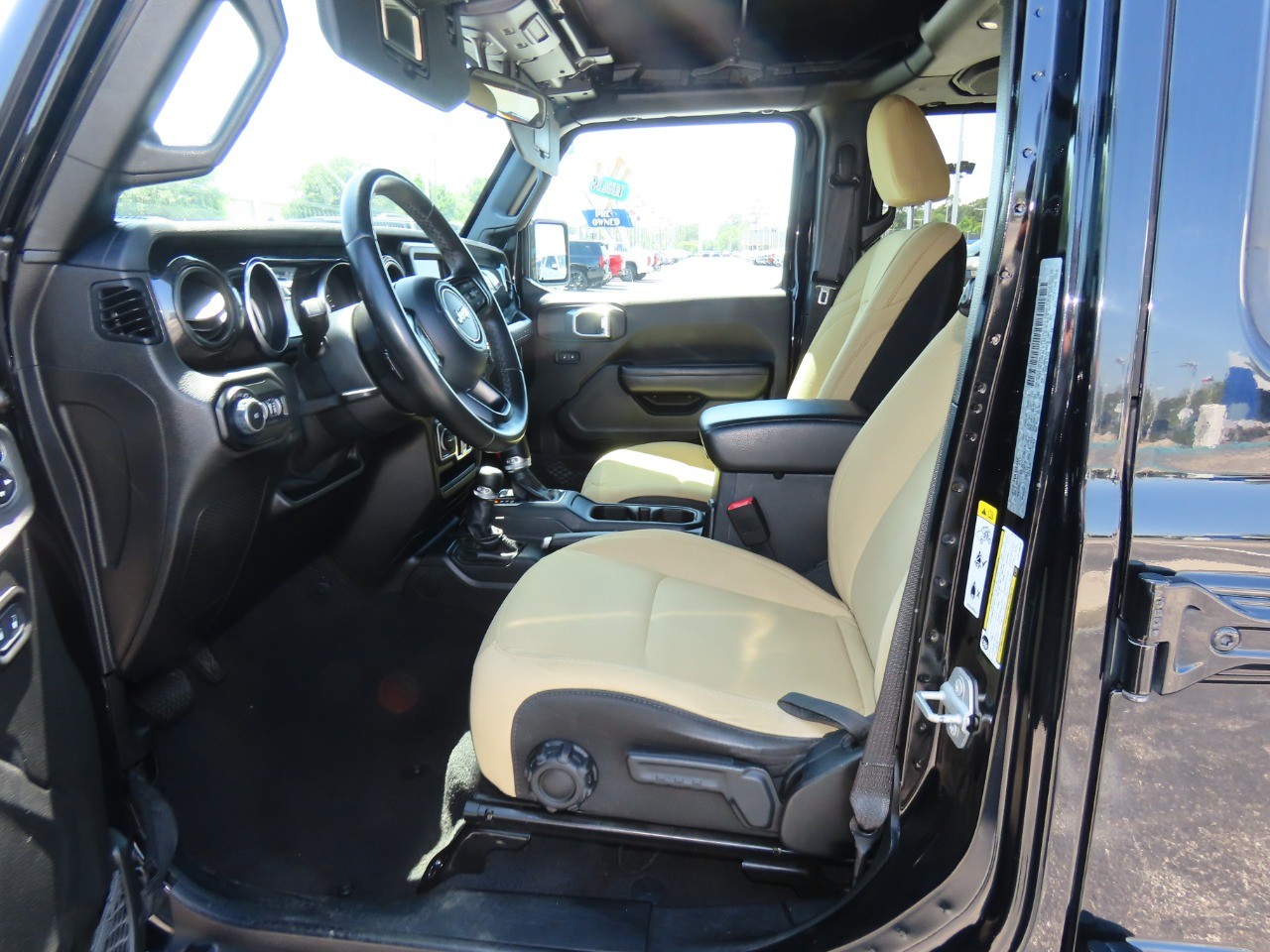 used 2020 Jeep Wrangler Unlimited car, priced at $23,999