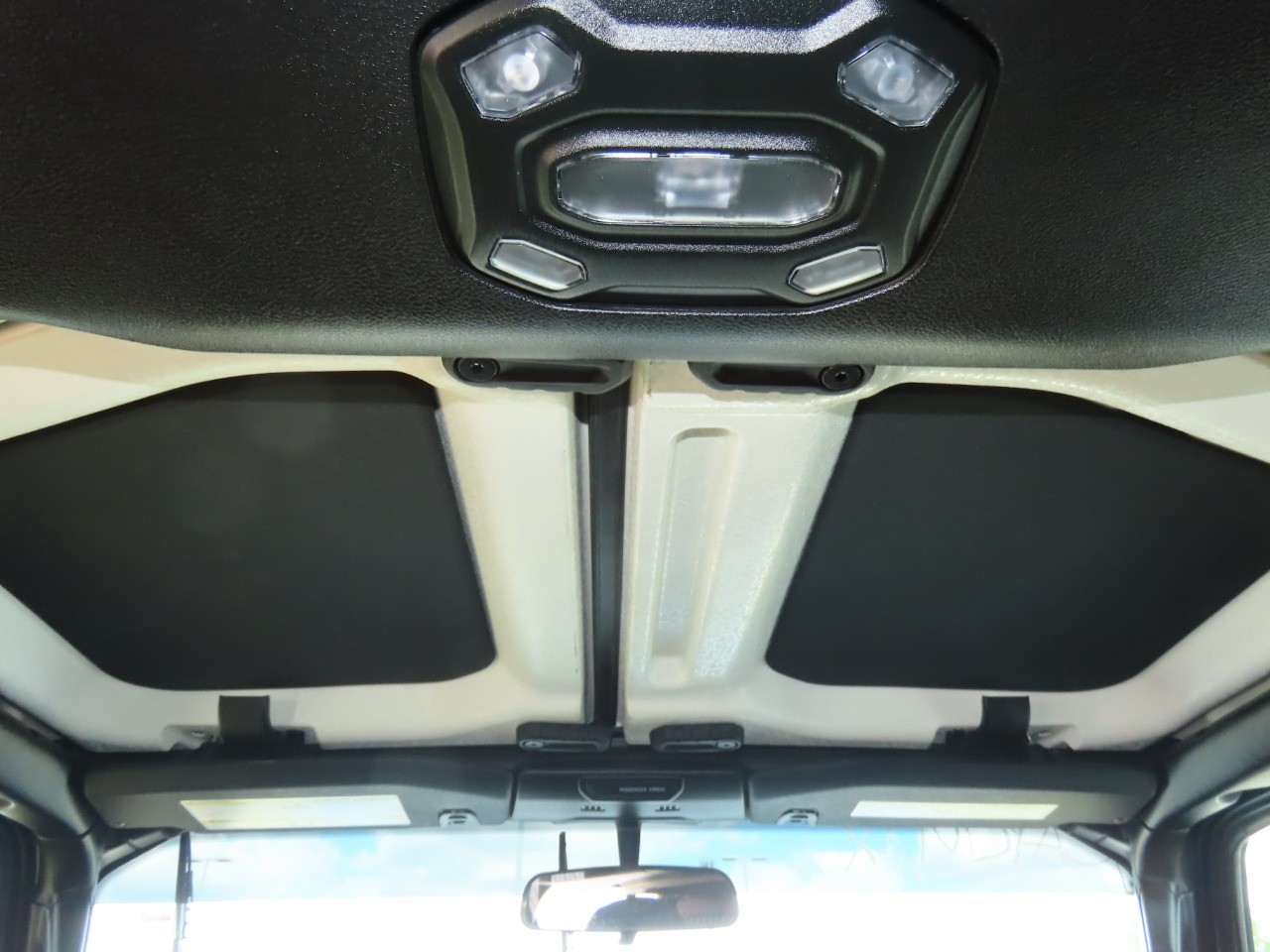 used 2022 Jeep Wrangler car, priced at $32,999