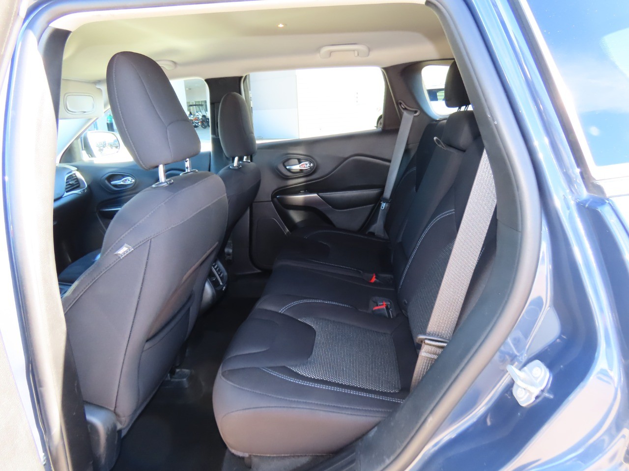 used 2019 Jeep Cherokee car, priced at $12,999