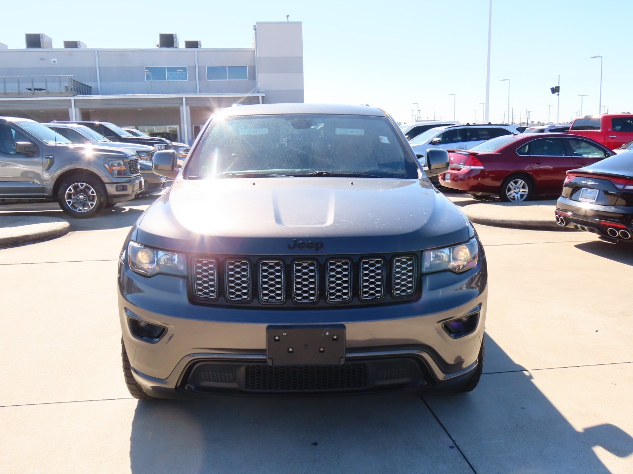 used 2017 Jeep Grand Cherokee car, priced at $15,999