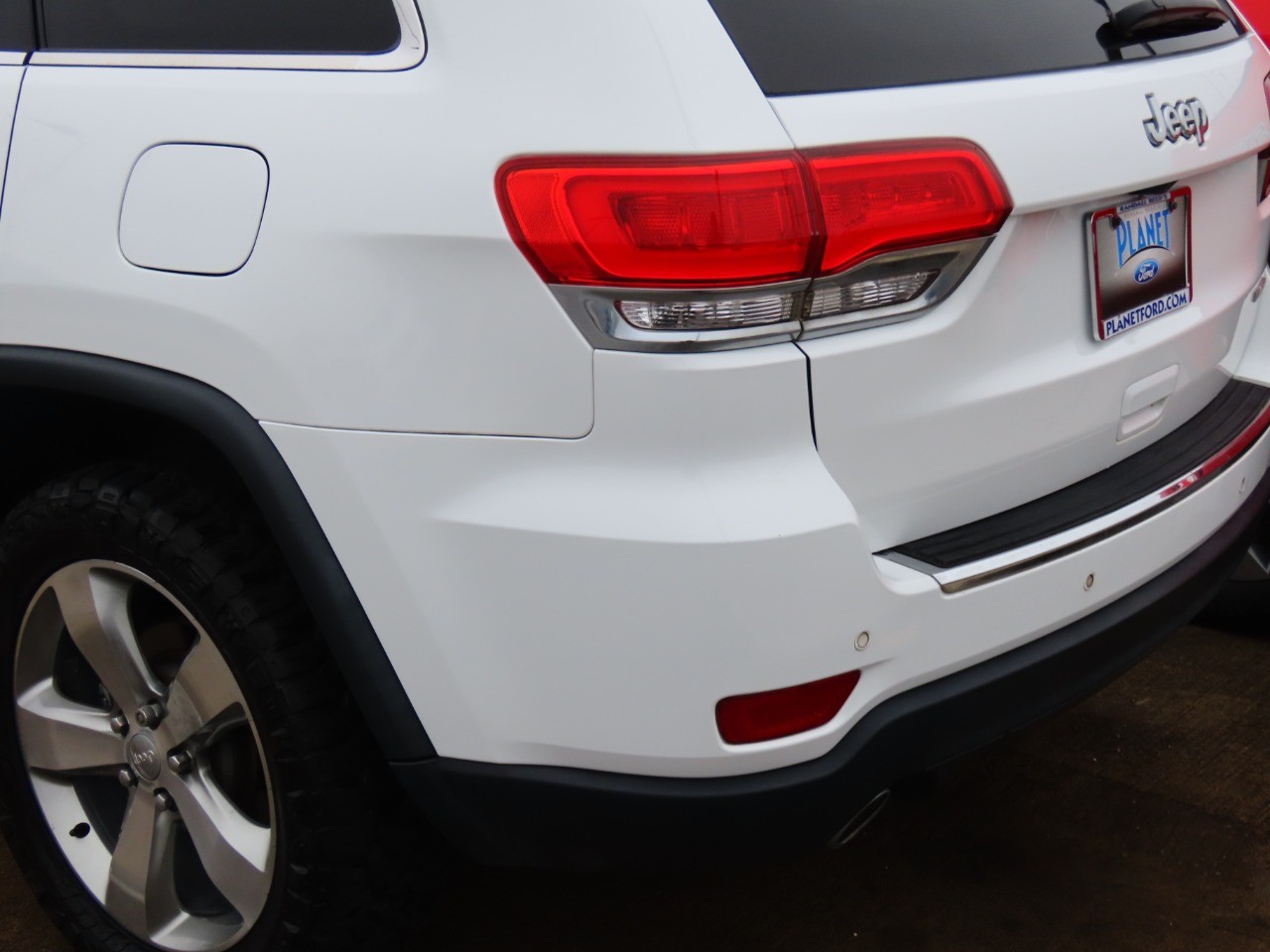 used 2014 Jeep Grand Cherokee car, priced at $9,999