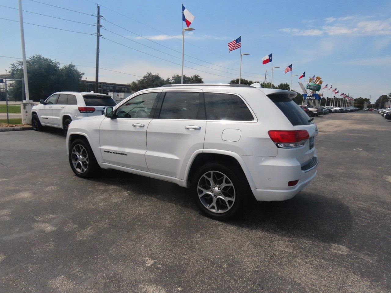 used 2020 Jeep Grand Cherokee car, priced at $33,999