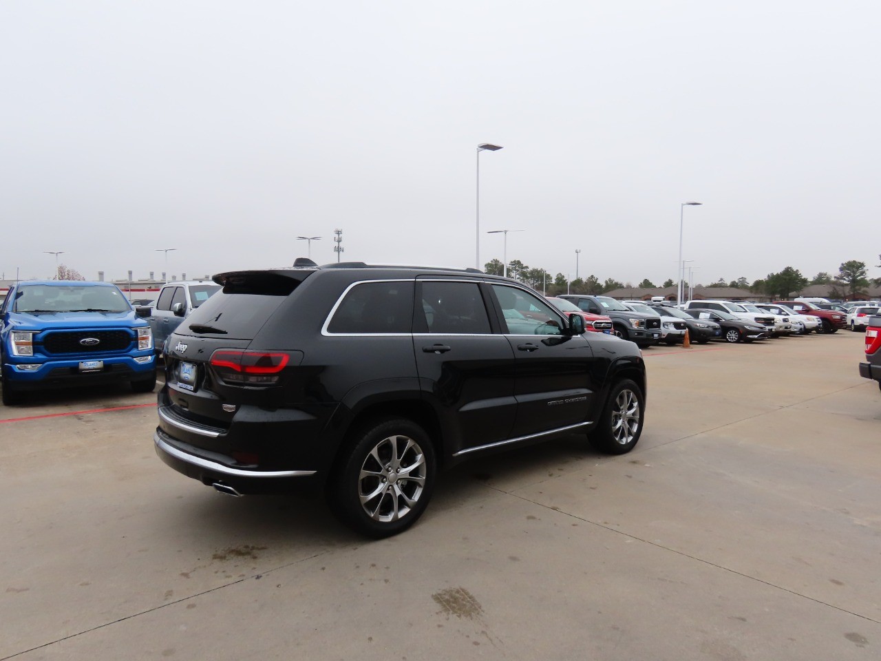 used 2020 Jeep Grand Cherokee car, priced at $29,999