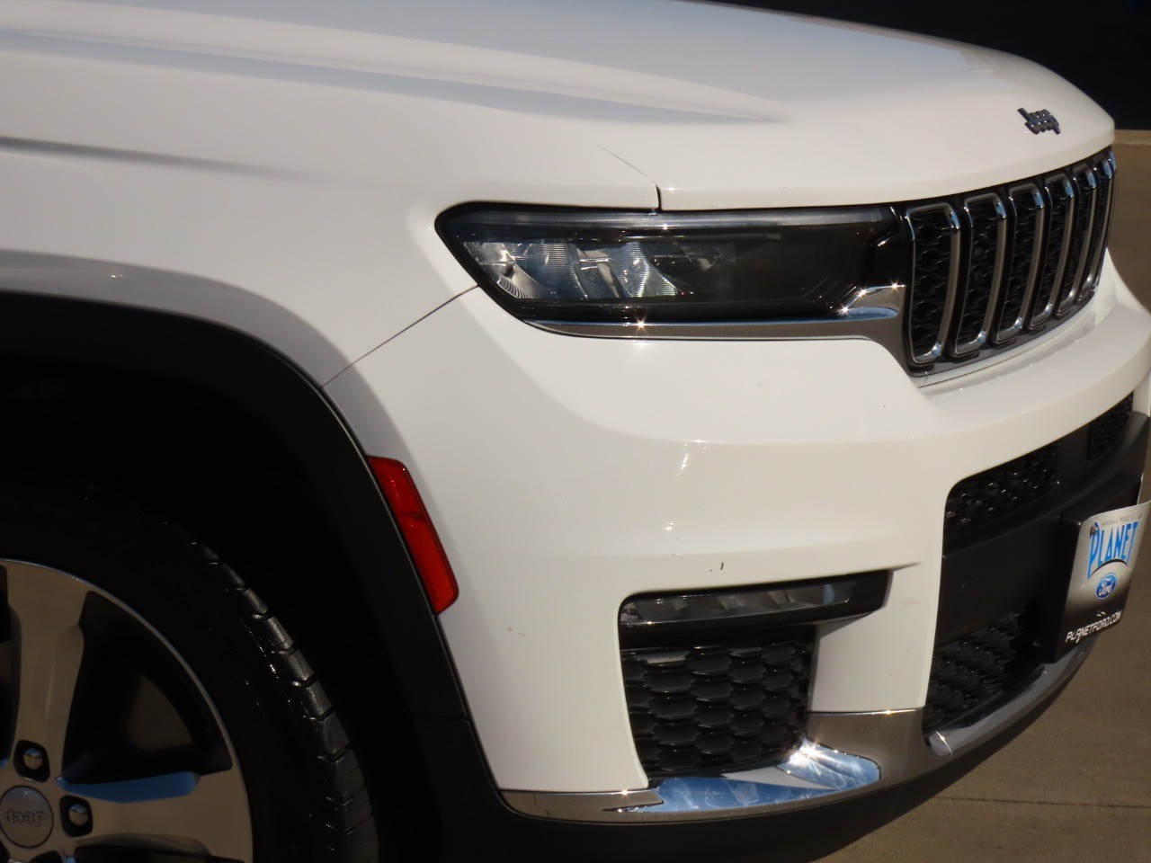 used 2021 Jeep Grand Cherokee L car, priced at $23,999