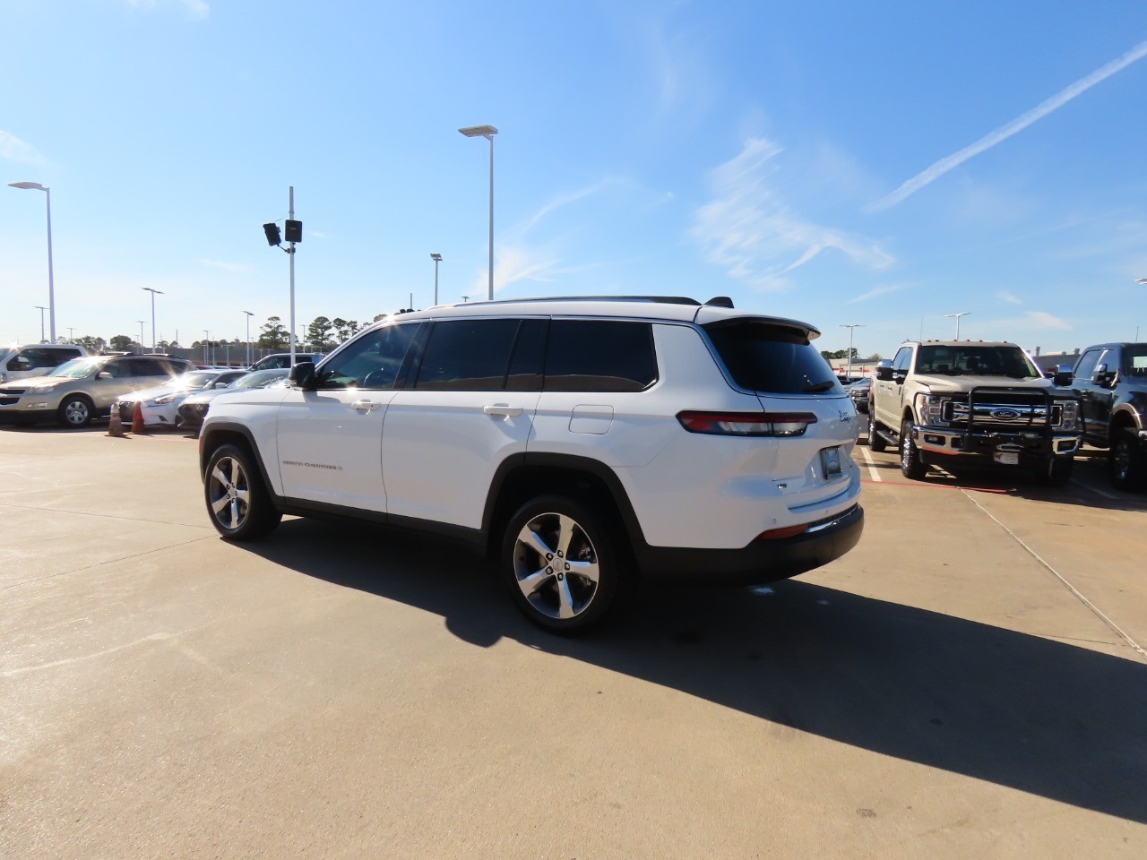 used 2021 Jeep Grand Cherokee L car, priced at $23,999