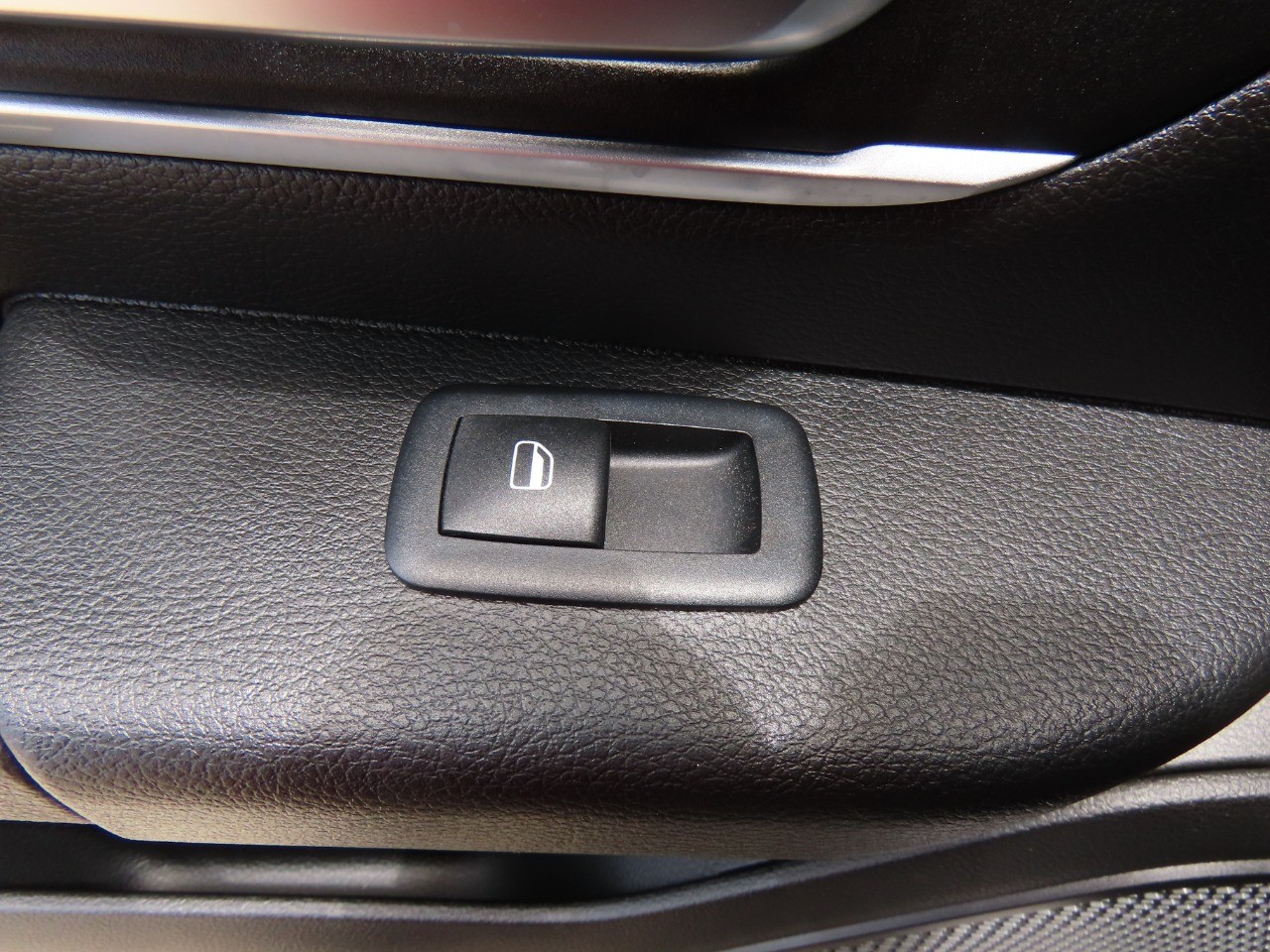 used 2022 Ram 1500 car, priced at $36,999