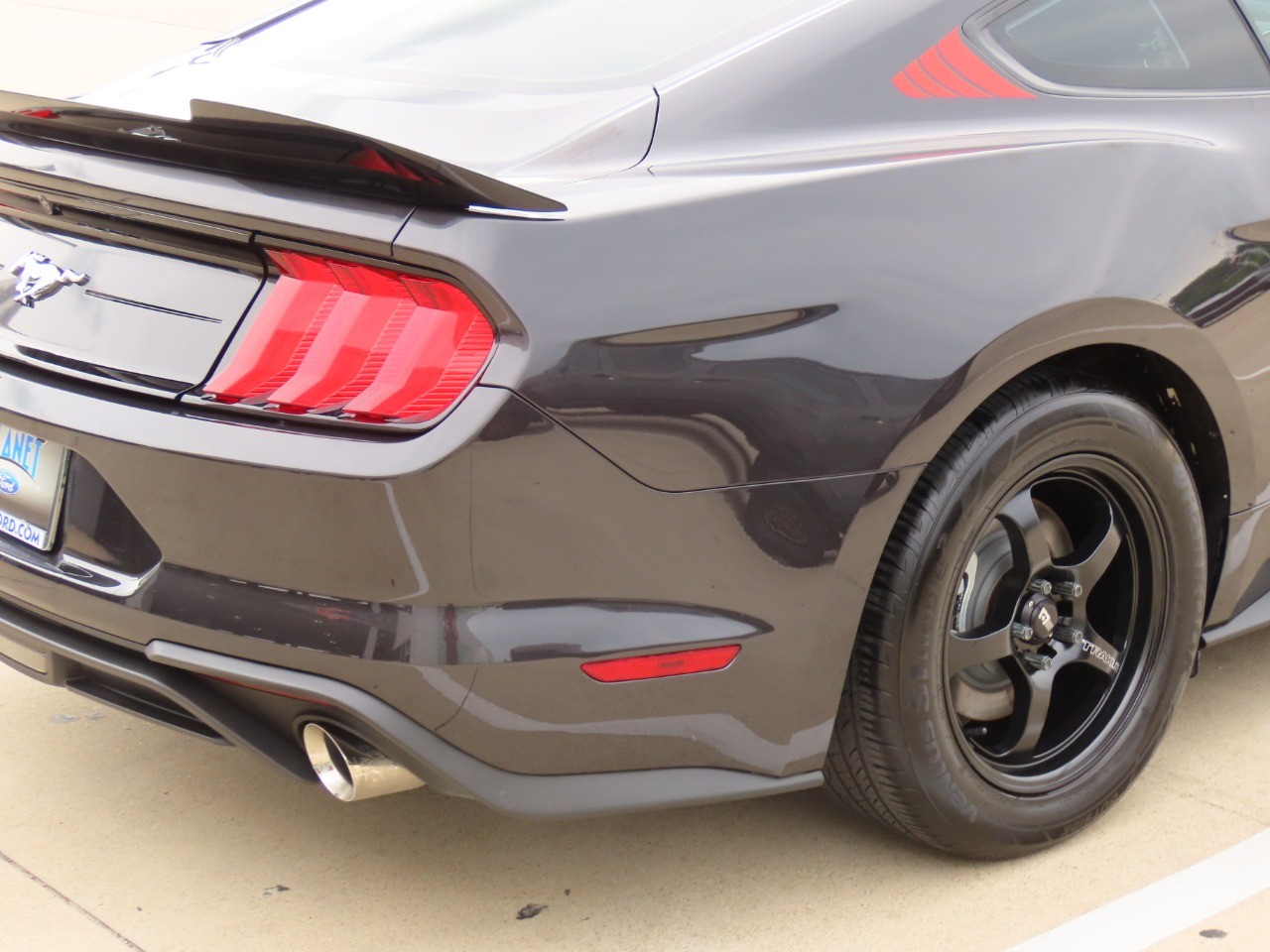 used 2022 Ford Mustang car, priced at $27,999