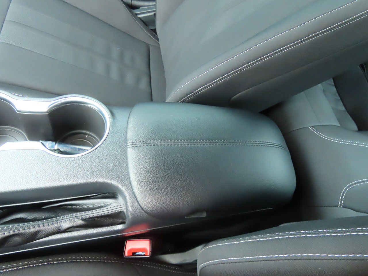 used 2022 Ford Mustang car, priced at $27,999