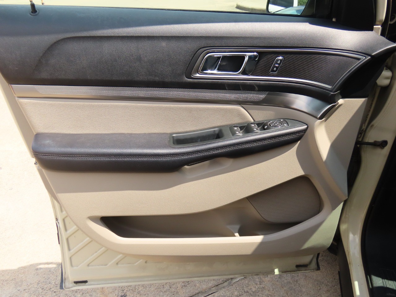 used 2018 Ford Explorer car, priced at $19,999