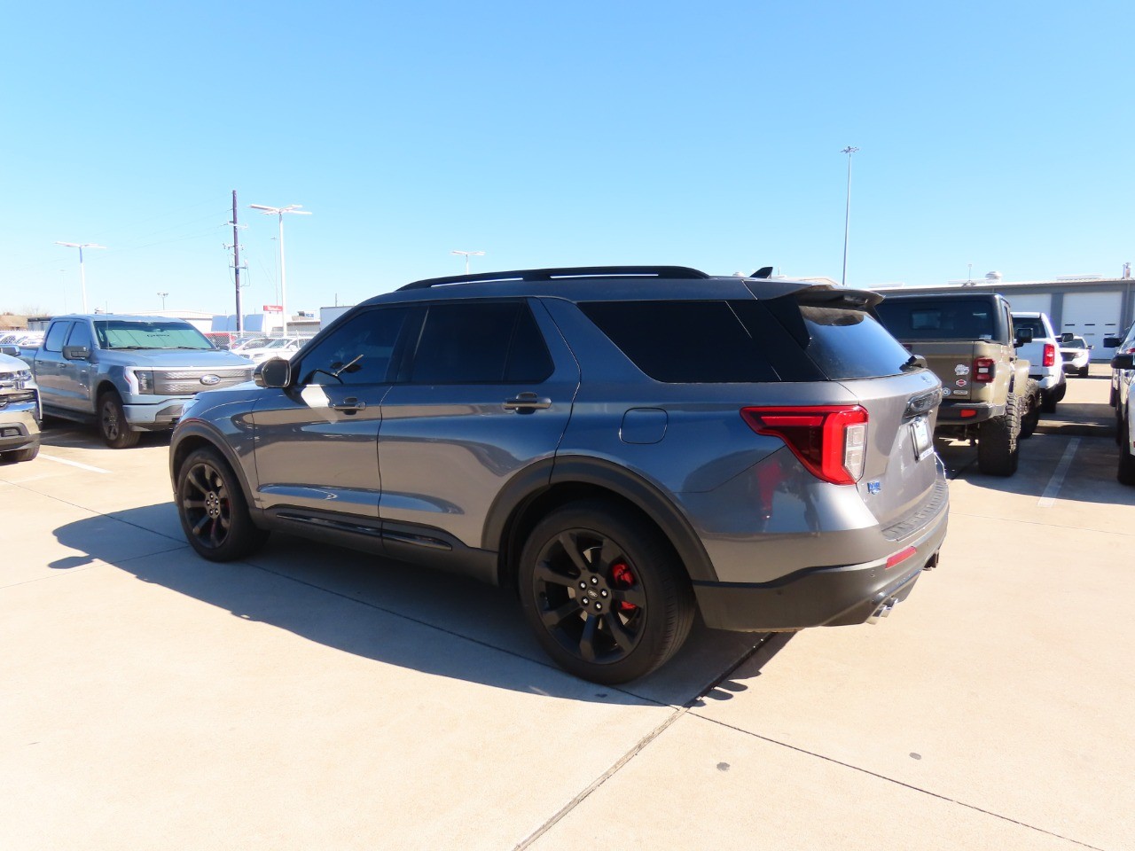 used 2021 Ford Explorer car, priced at $24,999