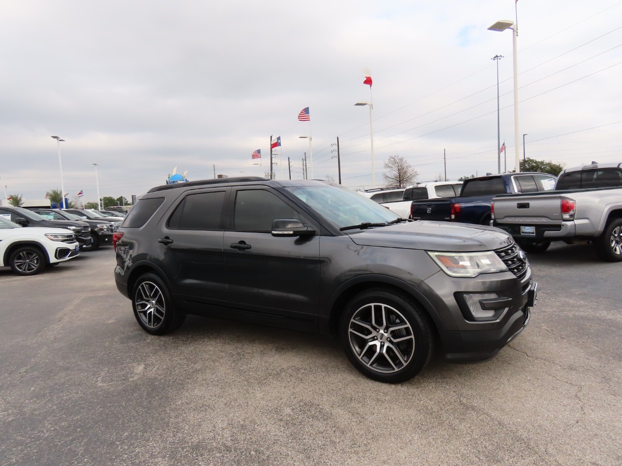 used 2017 Ford Explorer car, priced at $18,999