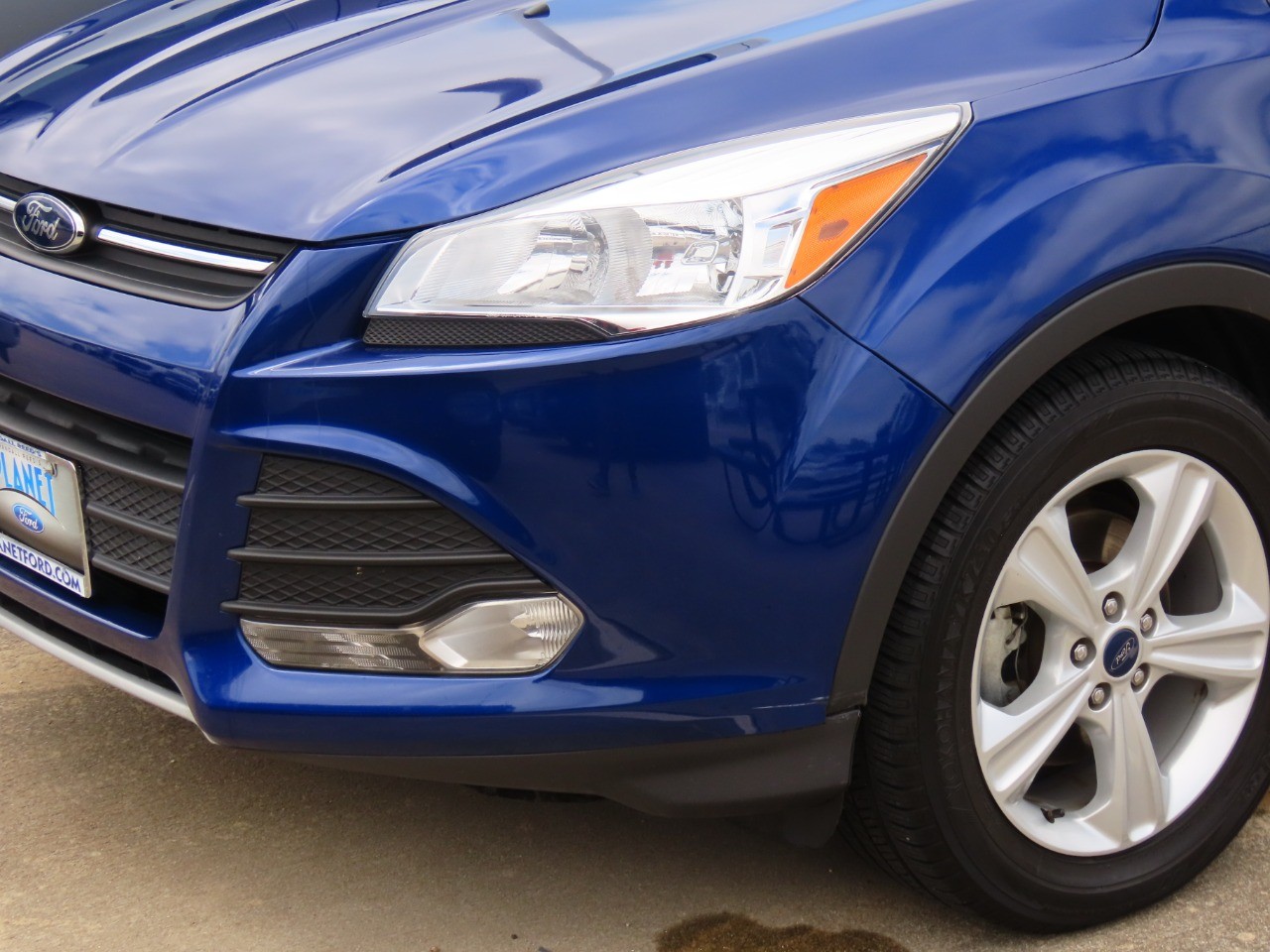 used 2015 Ford Escape car, priced at $9,999