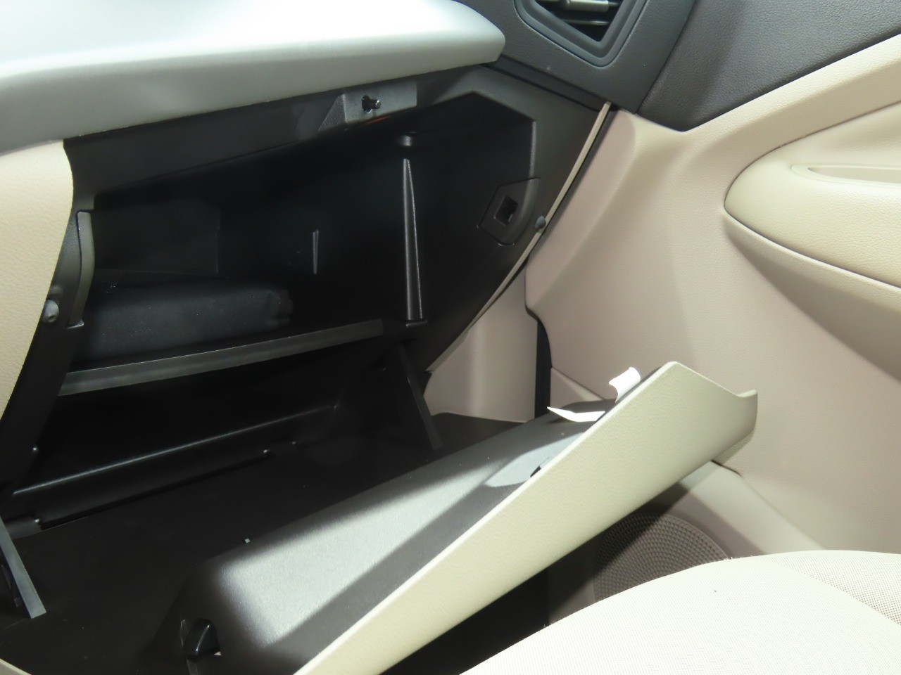 used 2015 Ford Escape car, priced at $9,999