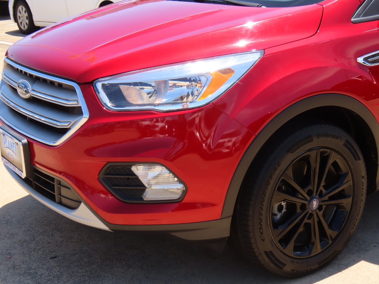 used 2018 Ford Escape car, priced at $11,999