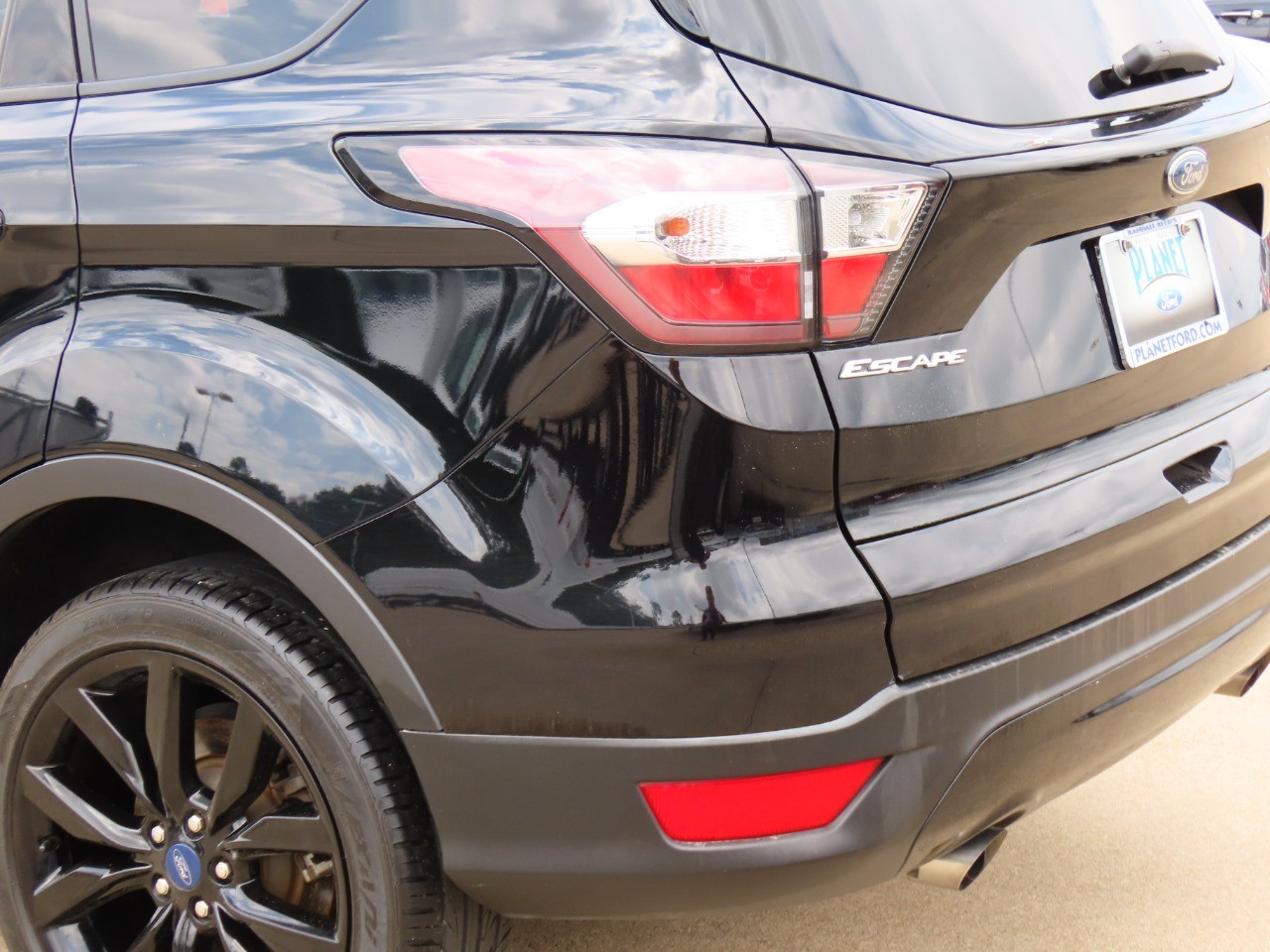 used 2018 Ford Escape car