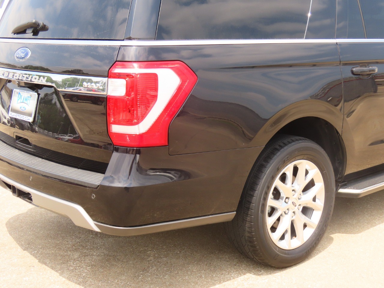 used 2020 Ford Expedition Max car, priced at $24,999