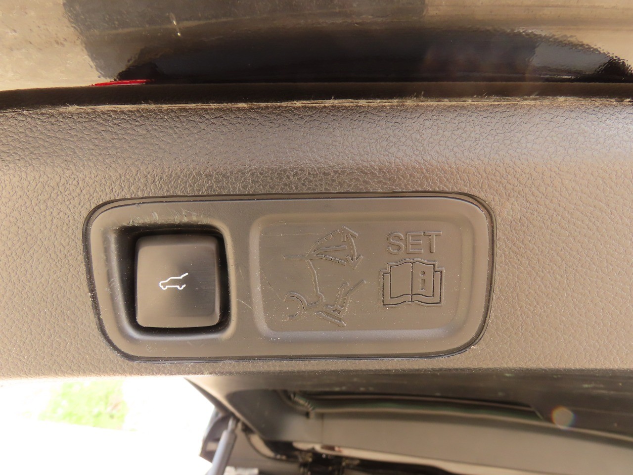 used 2020 Ford Expedition Max car, priced at $24,999