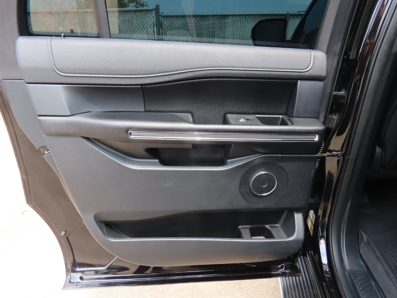 used 2020 Ford Expedition Max car, priced at $24,999