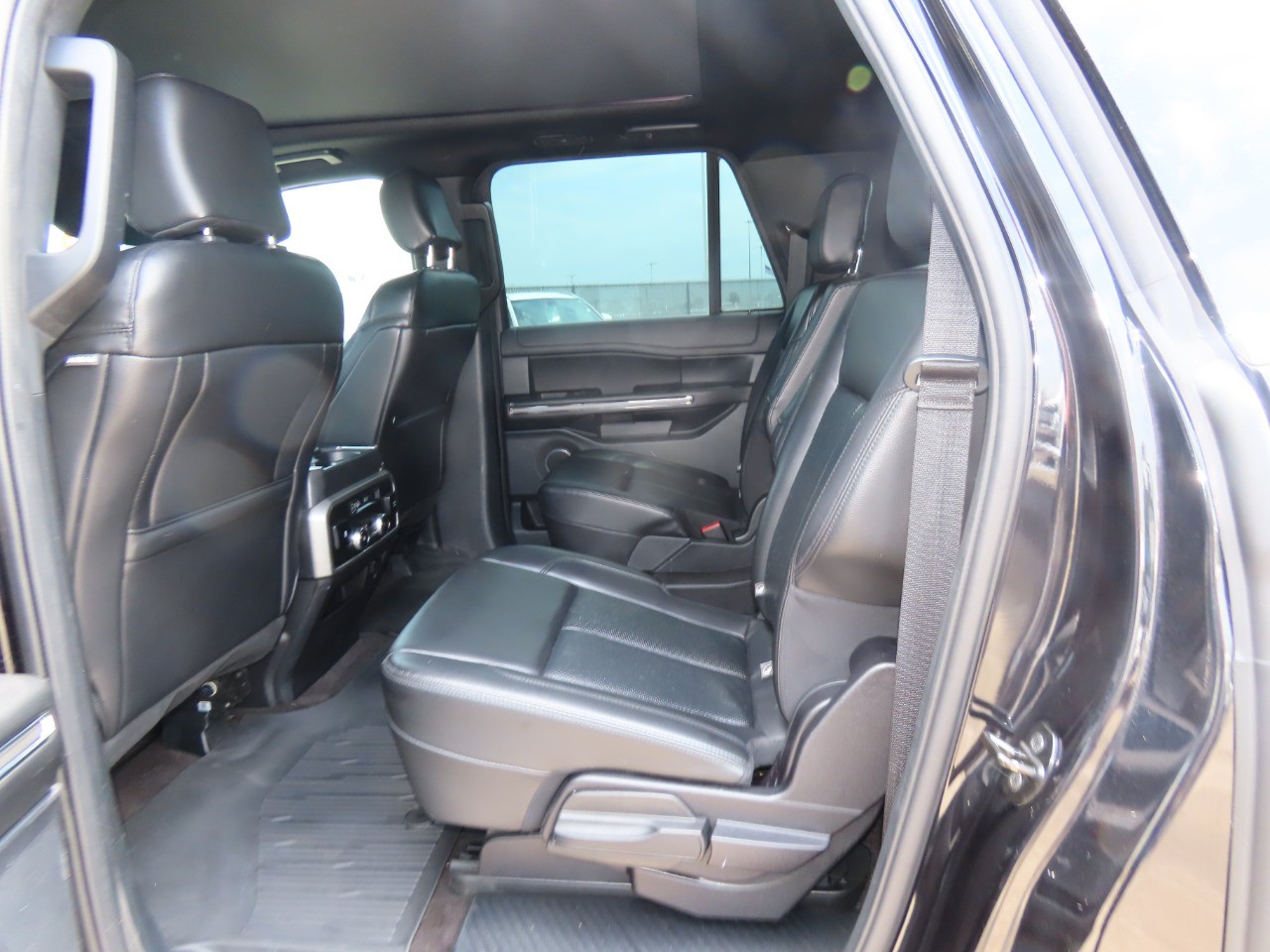 used 2020 Ford Expedition Max car, priced at $24,999