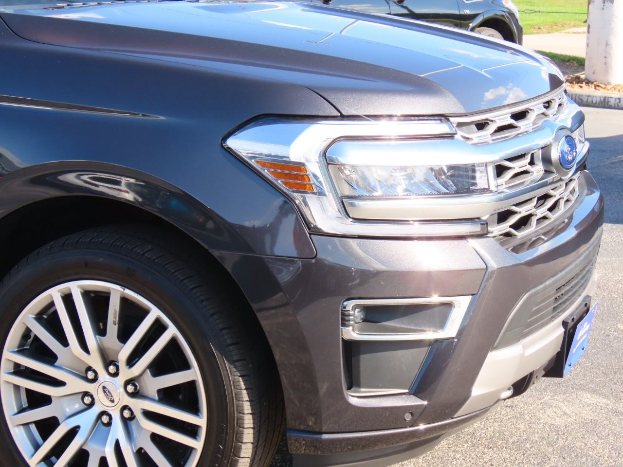 used 2022 Ford Expedition Max car, priced at $57,999