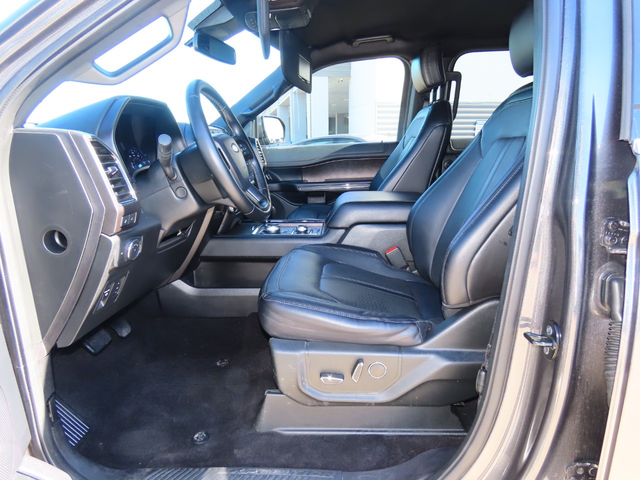 used 2019 Ford Expedition Max car, priced at $27,999