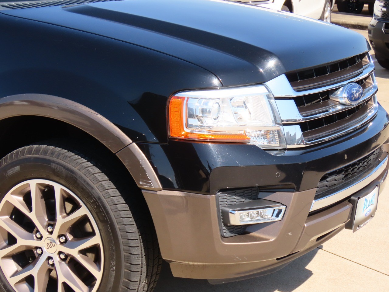 used 2017 Ford Expedition car, priced at $18,999