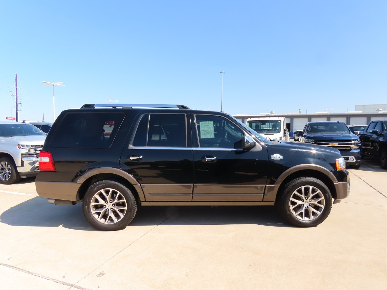 used 2017 Ford Expedition car, priced at $18,999