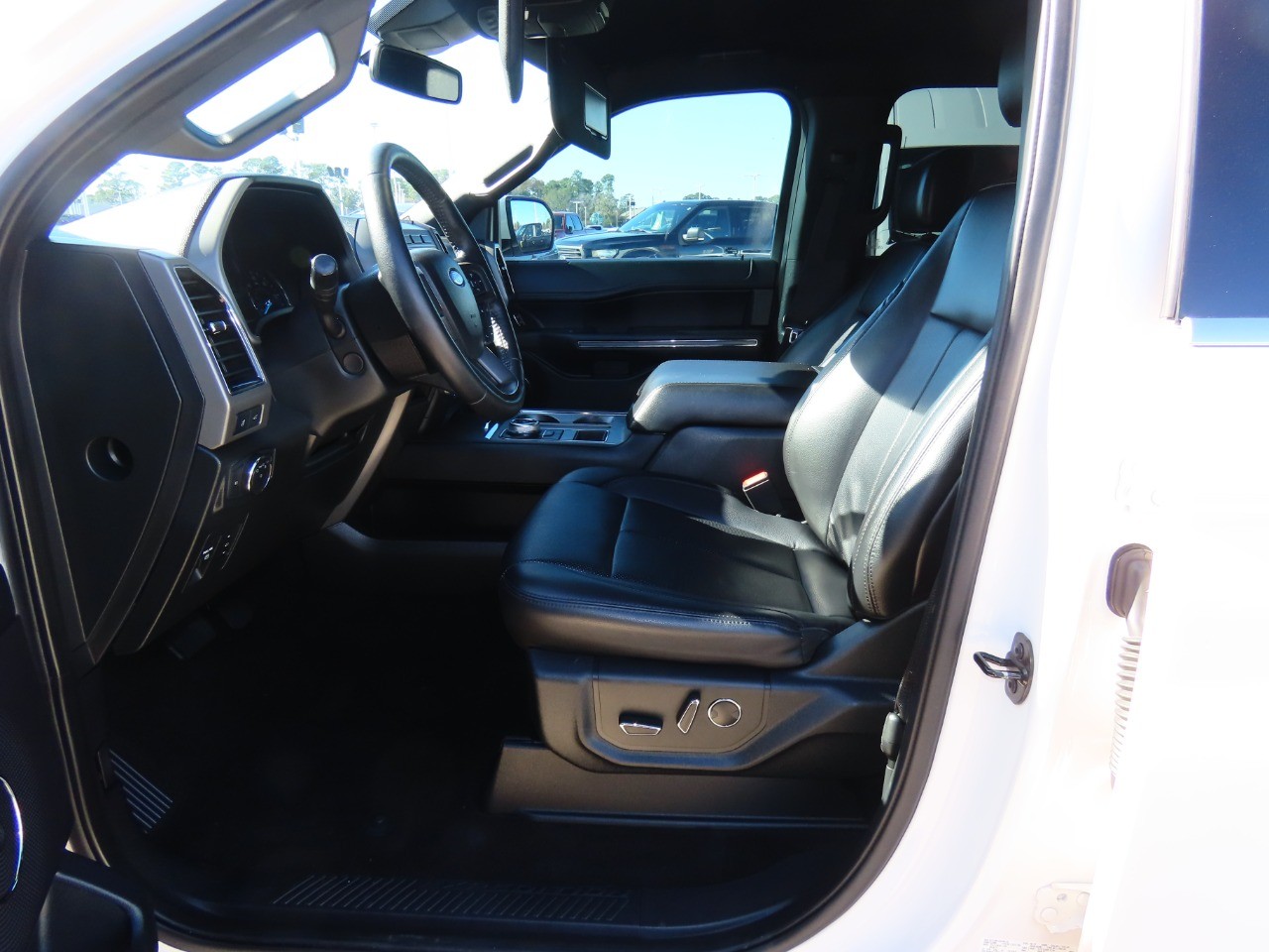 used 2019 Ford Expedition car, priced at $20,999