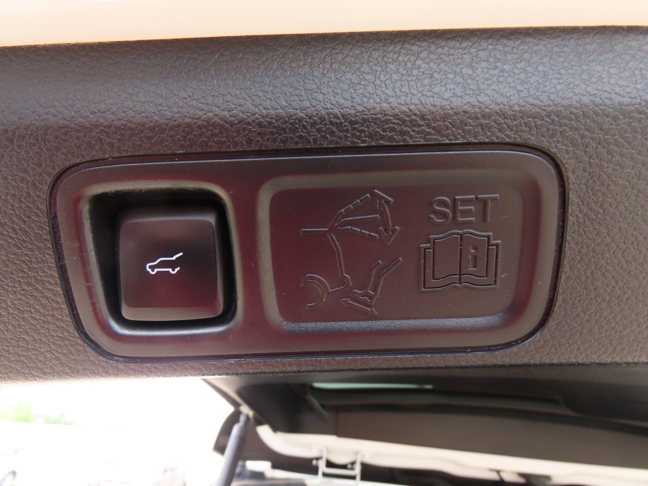 used 2020 Ford Expedition car, priced at $29,999