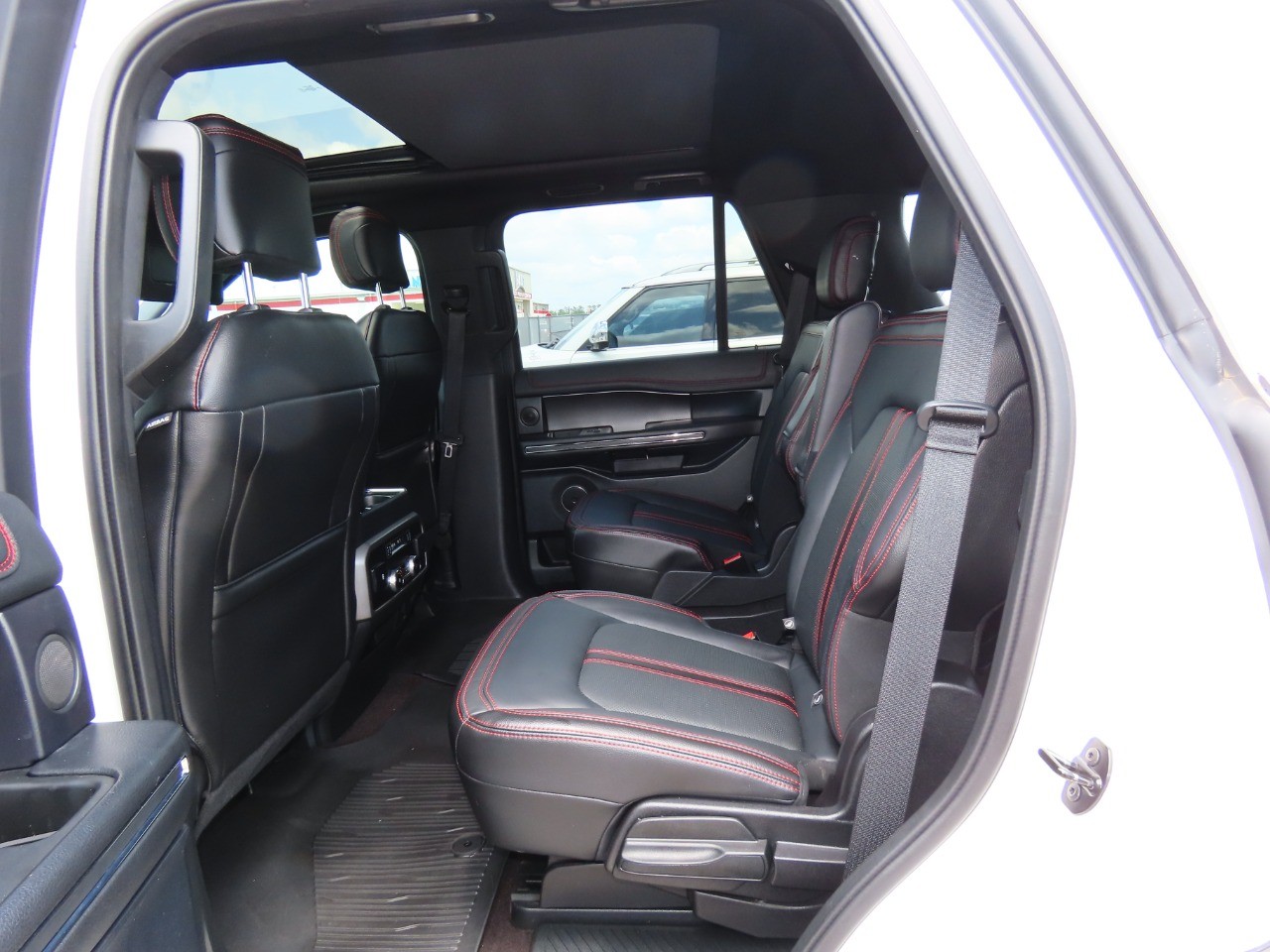 used 2020 Ford Expedition car, priced at $29,999
