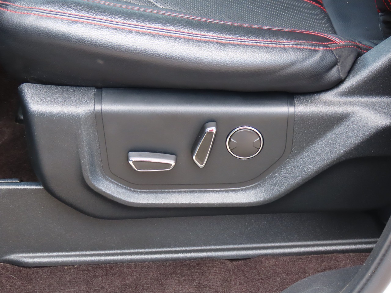 used 2020 Ford Expedition car, priced at $29,999