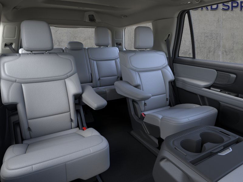 new 2025 Ford Expedition car