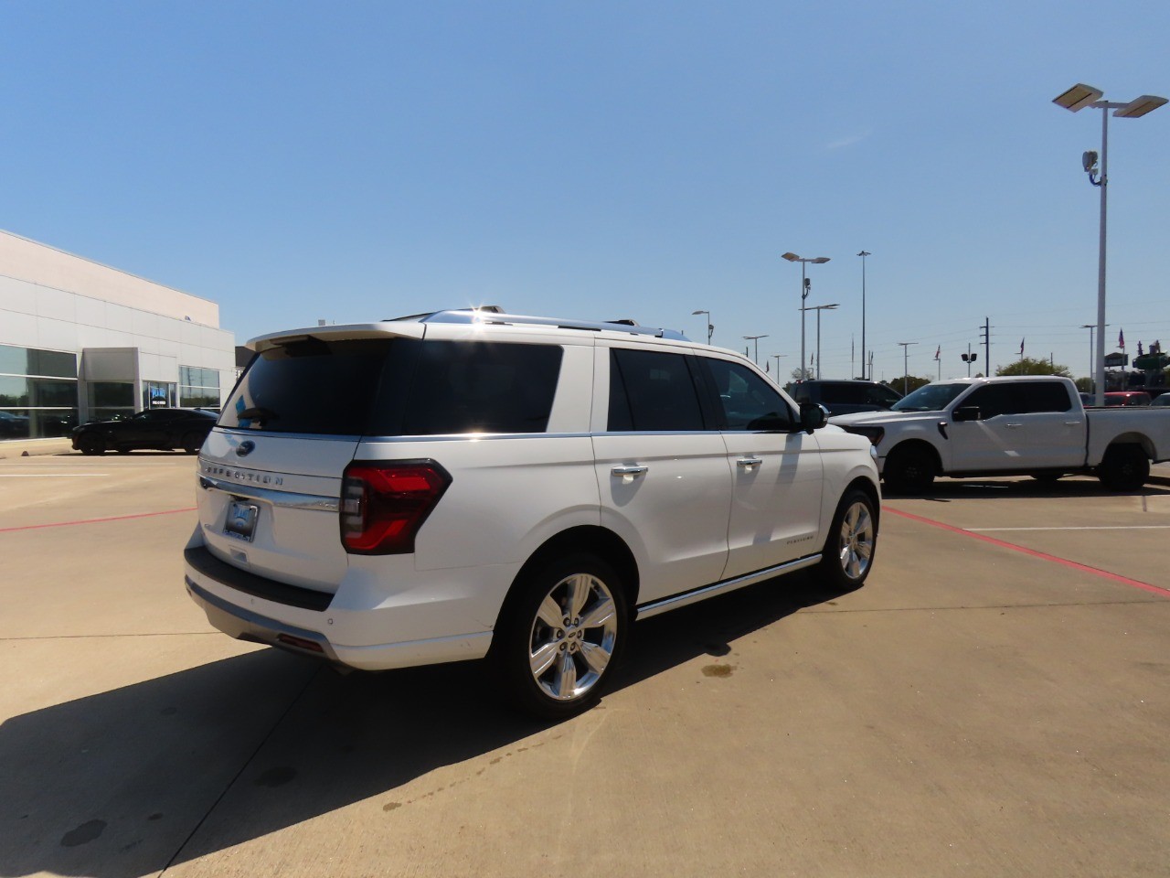 used 2023 Ford Expedition car, priced at $53,999