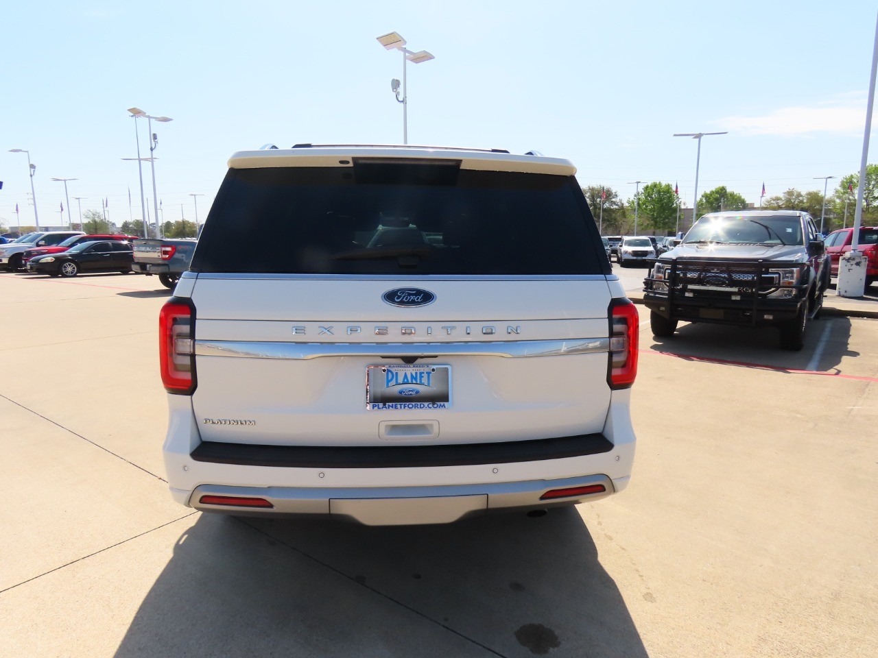 used 2023 Ford Expedition car, priced at $53,999