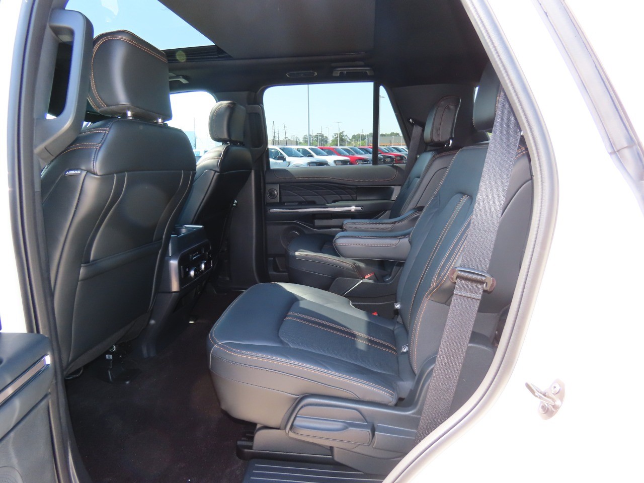 used 2023 Ford Expedition car, priced at $53,999