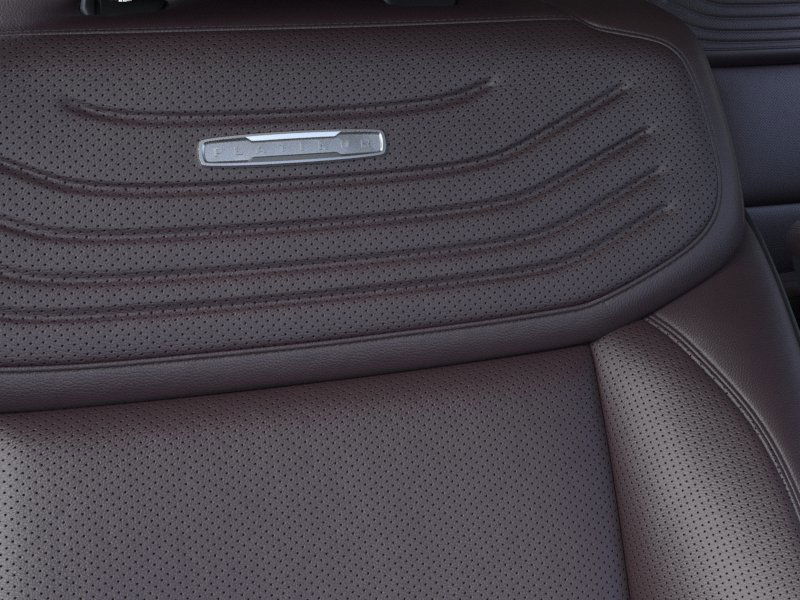 new 2025 Ford Expedition car, priced at $89,995