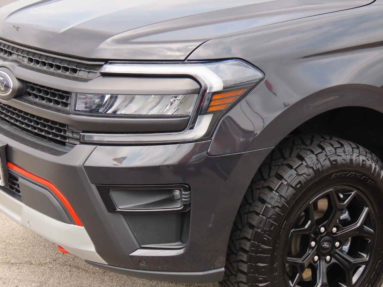 used 2022 Ford Expedition car, priced at $49,999