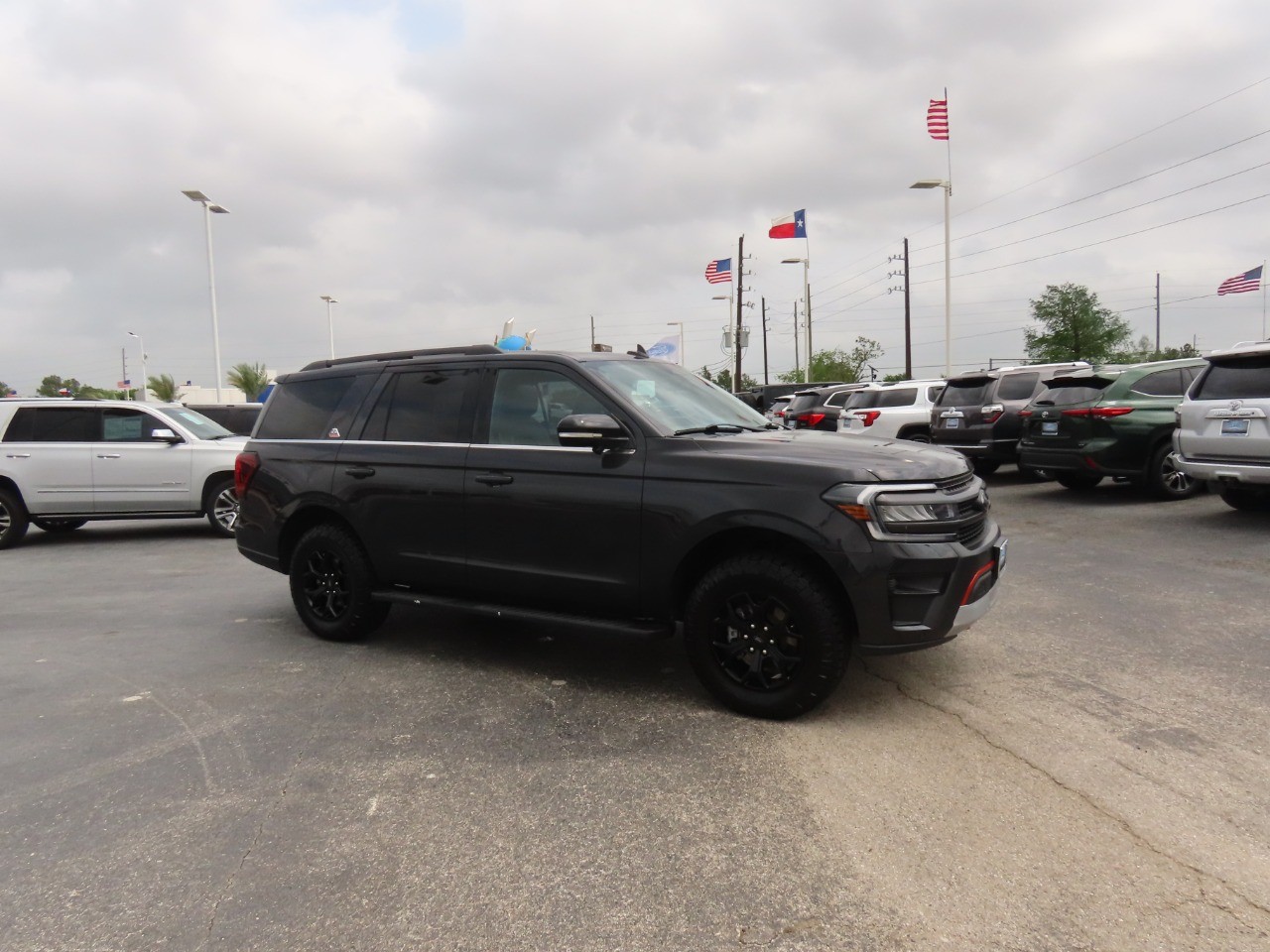 used 2022 Ford Expedition car, priced at $49,999