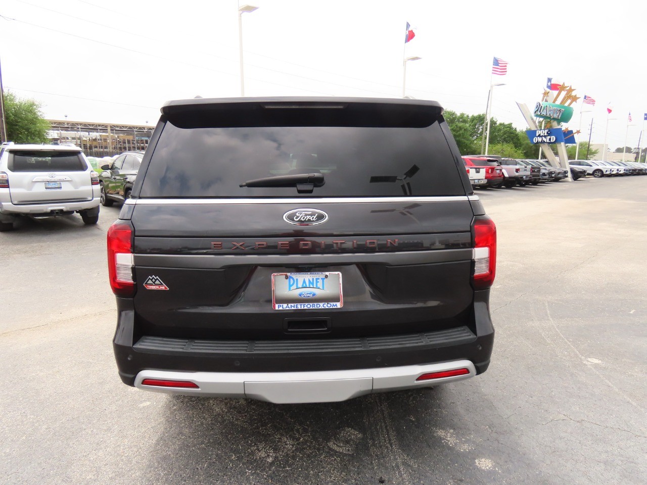 used 2022 Ford Expedition car, priced at $49,999