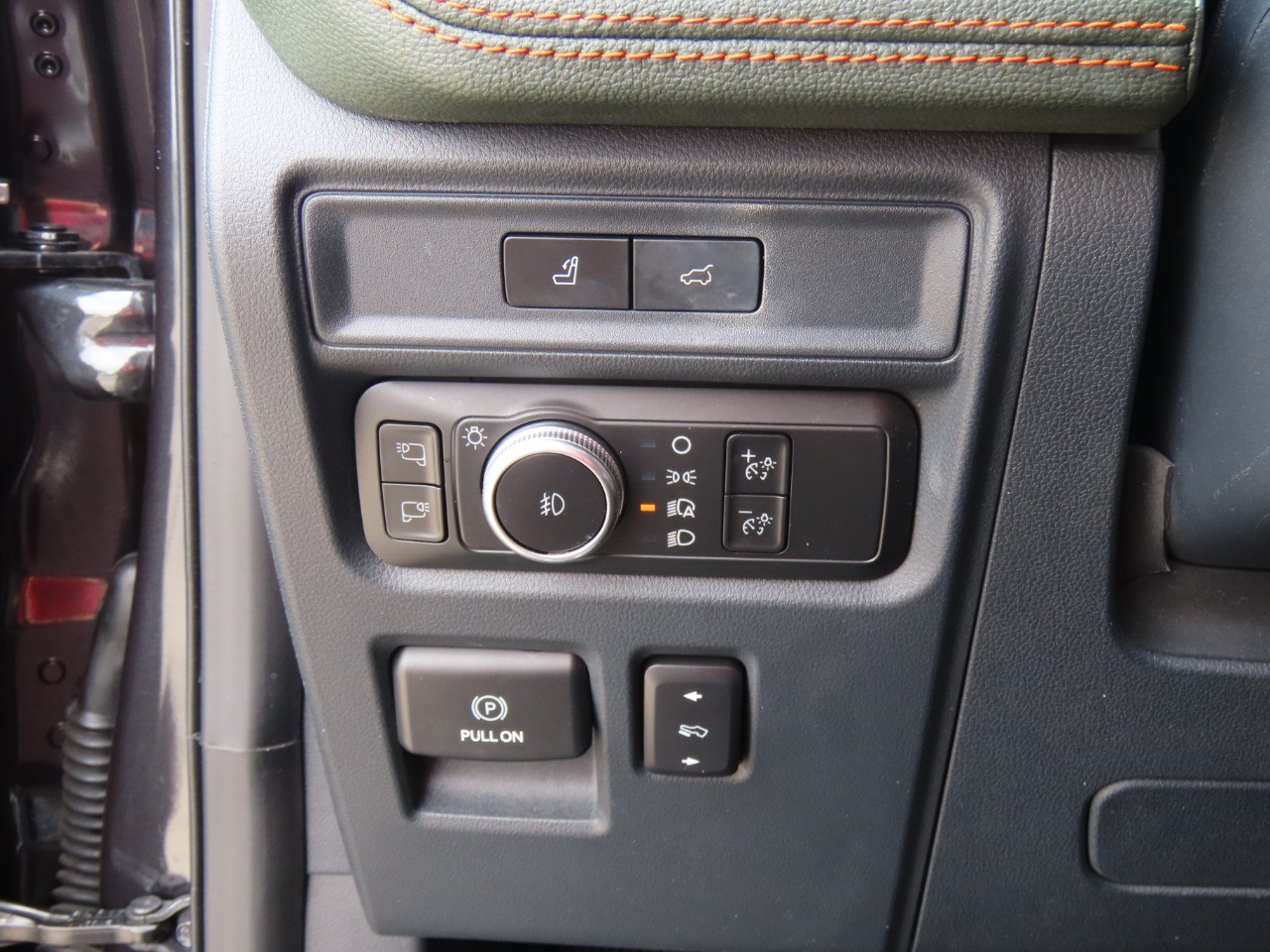 used 2022 Ford Expedition car, priced at $49,999