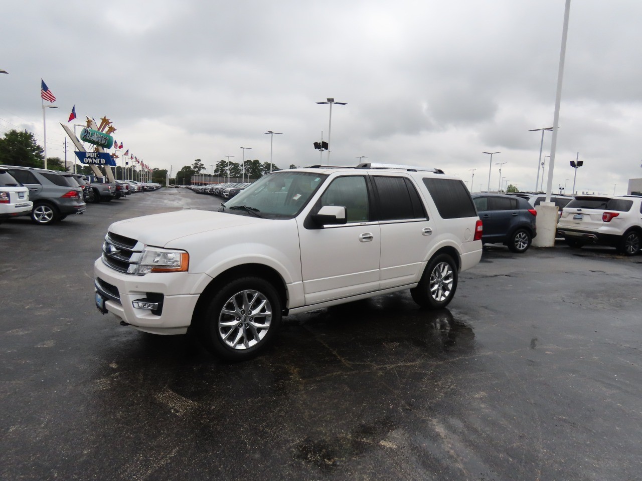 used 2017 Ford Expedition car