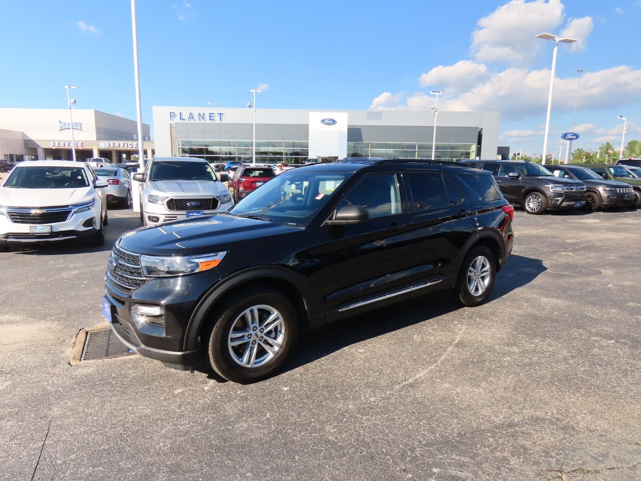 used 2023 Ford Explorer car, priced at $31,999