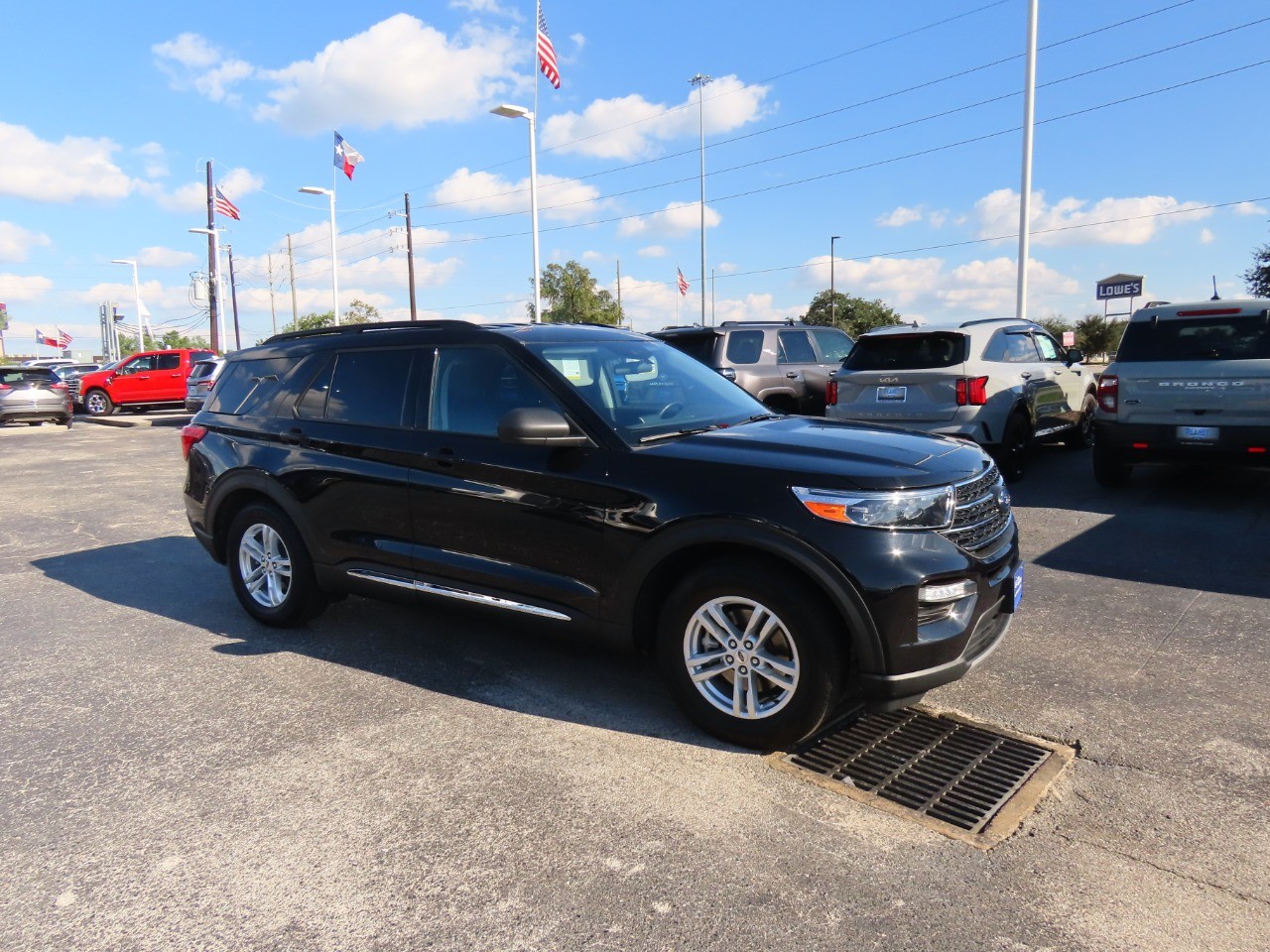 used 2023 Ford Explorer car, priced at $31,999