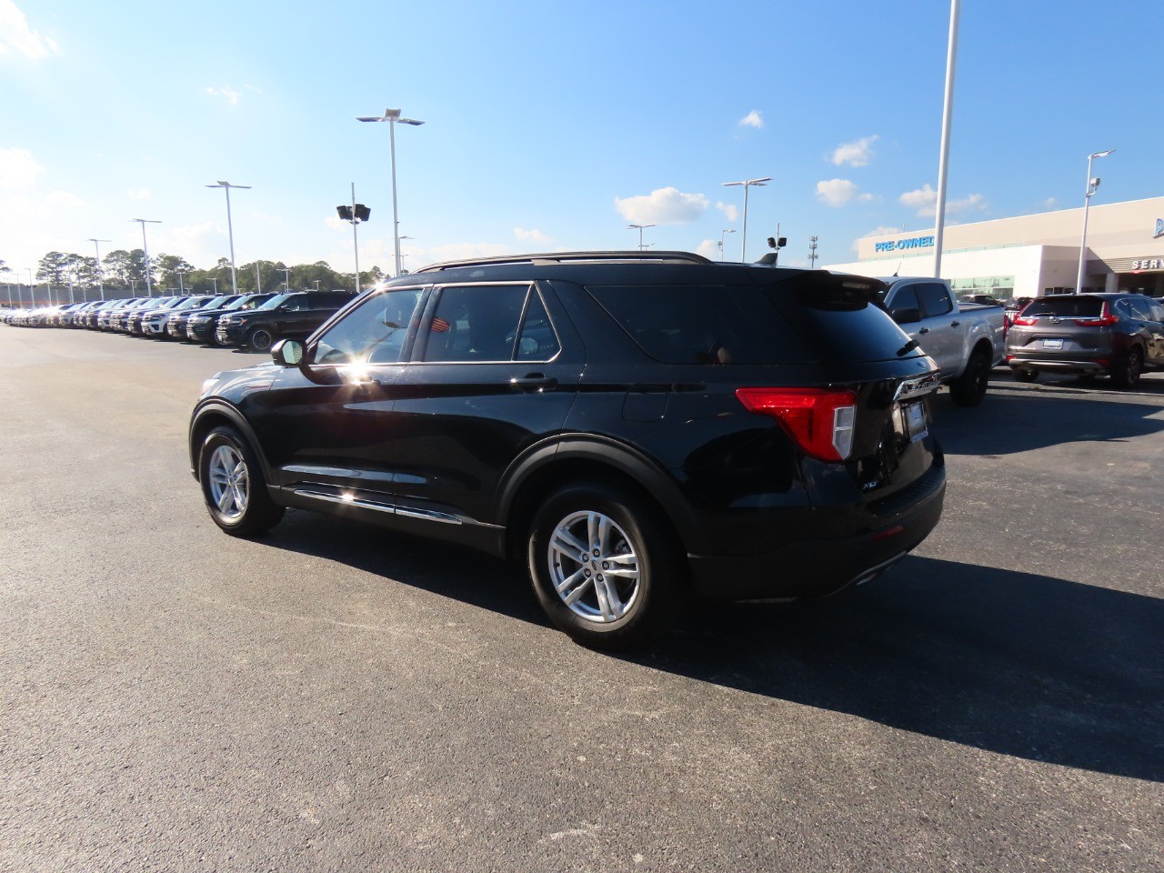 used 2023 Ford Explorer car, priced at $31,999