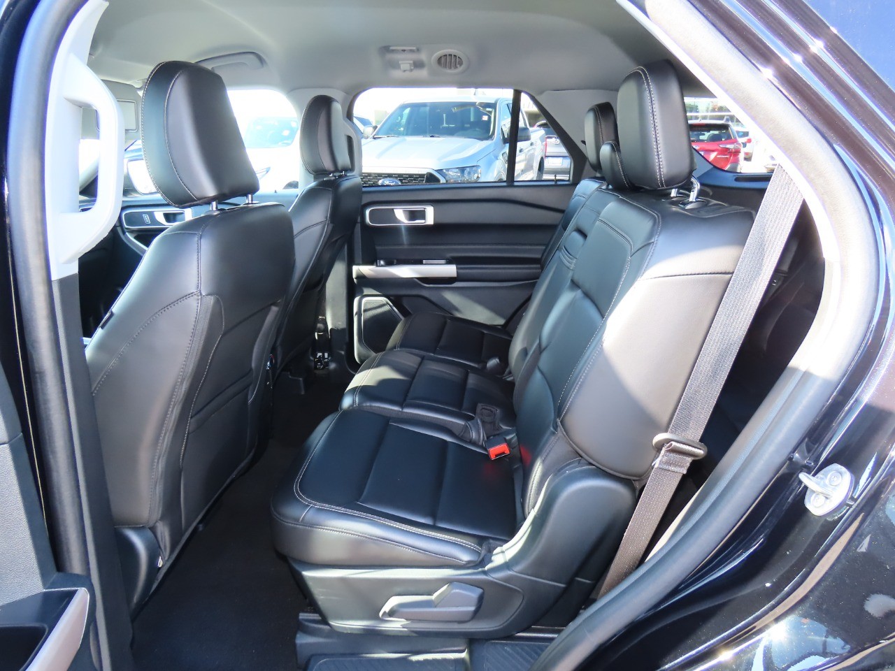 used 2023 Ford Explorer car, priced at $31,999