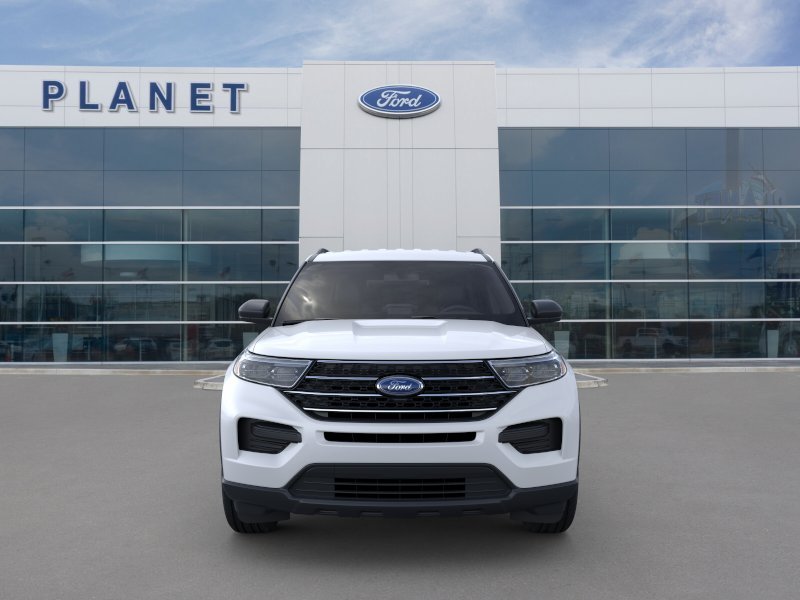 new 2024 Ford Explorer car, priced at $40,940