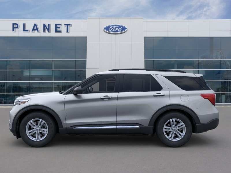 new 2024 Ford Explorer car, priced at $40,145